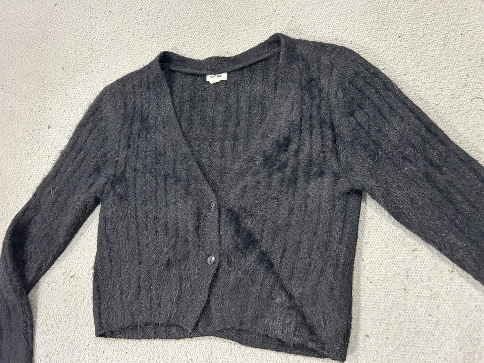 Suéter de garagem feminino pequeno preto difuso cropped cardigã coquette Y2K grunge macio - Imagem 2 de 4