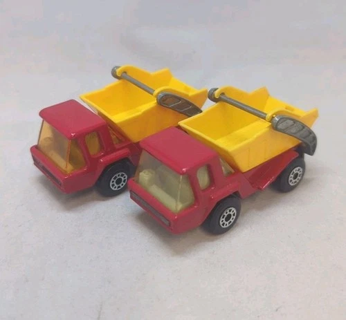 Matchbox Lesney Superfast No37 ATLAS SKIP TRUCK X2 LOT with DIFFERENT windows &
