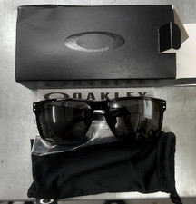 Oakley Men's OO9417-1659 Holbrook XL Sunglasses -Polished Black/Prizm Black-59mm