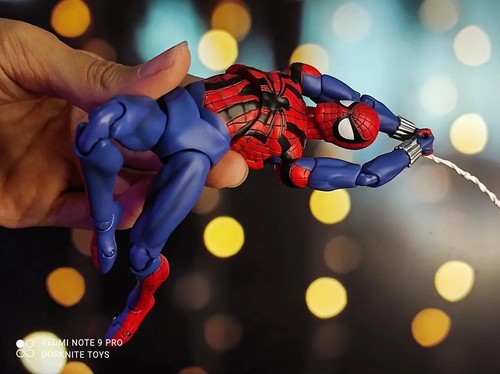 Authentic Ben Reilly Spider-Man Mafex No.143 Reissue 6" Figure MISB New USA - Picture 10 of 23