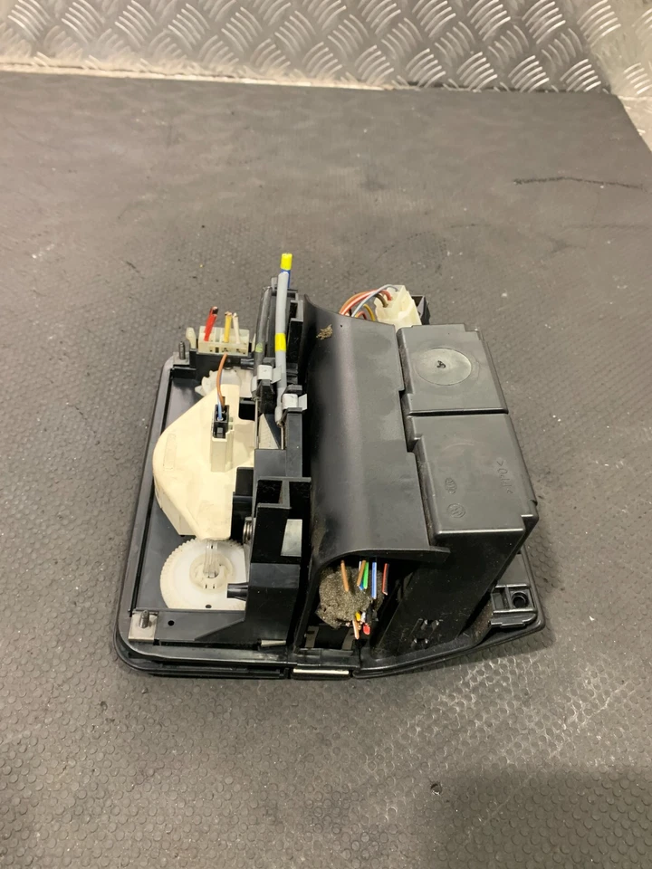 1999 Volkswagen Golf painel de controle climático 1H0820045D #2 - Imagem 2 de 4