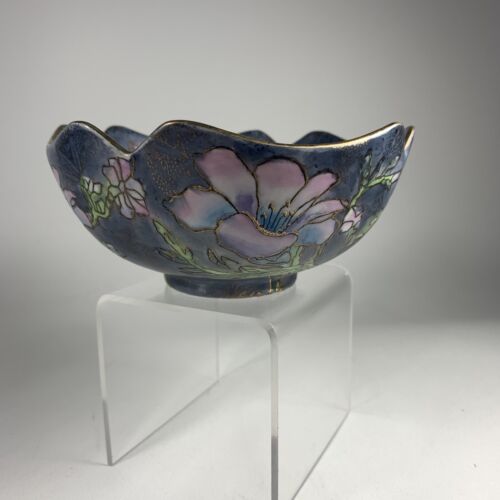 Vintage Hand Painted Blue Decorative Bowl With Gold Rim - 6” Wide - 第 1/7 張圖片