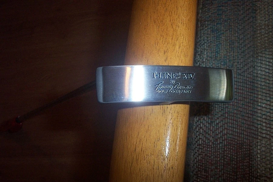 BRAND NEW Tommy Armour T Line  model XIV putter Left hand mens 34 inch - Image 2 of 3