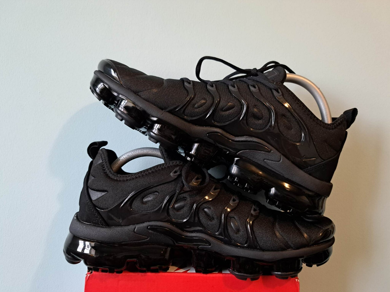 vapormax tn triple black