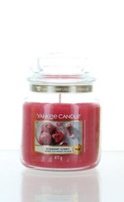Yankee Candle Medium Glass Jar 411g Garden Hideaway Collection Choice of 4 Fragr