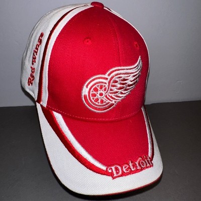 Detroit Red Wings NHL Hockey NEW No Tags. Embroidered Fan Favorite Ball Cap/Hat