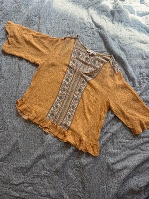 Rose & Thyme Yellow Floral Peasant Blouse V-Neck 3/4 Sleeve Ruffle Hem Size L