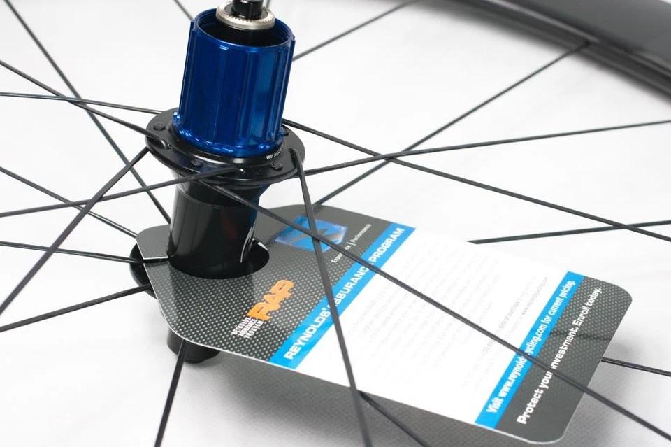 Juego de ruedas de carretera Reynolds FORTY SIX/SIXTY SIX cubierta de carbono 700c Foto 2 de 4