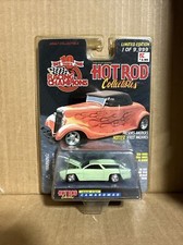 Racing Champions - Hot Rod Magazine Issue #167 1968 Camaromad - NIP