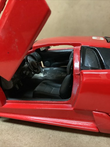 Maisto Lamborghini Murcielago 1:24 Scale Diecast Model Car - Red/Black - Picture 16 of 22