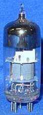 6FH5 TUBE GE NIB TESTED & BOXED VINTAGE COMMERCIAL SURPLUS