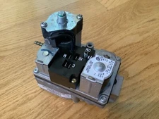 Furnace Gas Valve 36E55 203 EF33CW198 White Rodgers