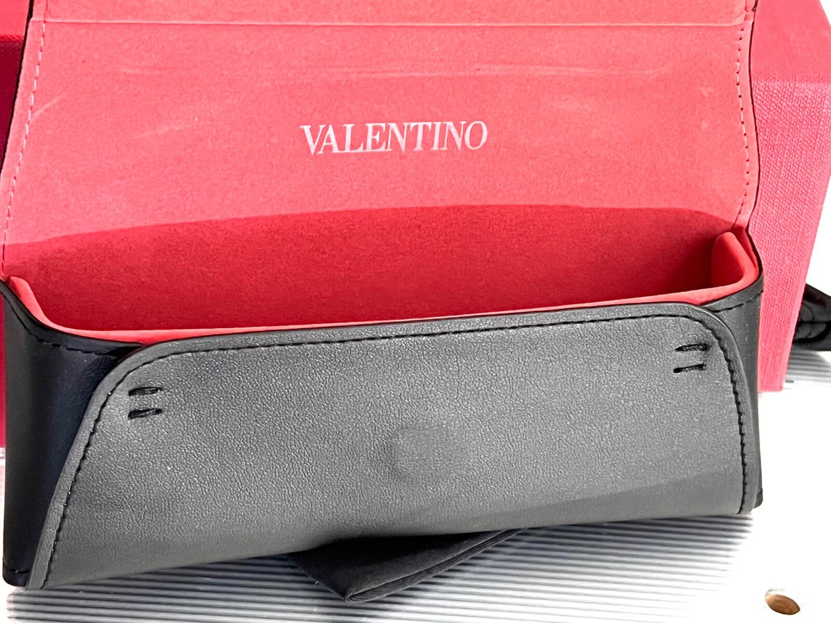 VALENTINO ブラックレザー メガネケース Valentino Leather Eyeglasses Sunglasses Case with Box Bag