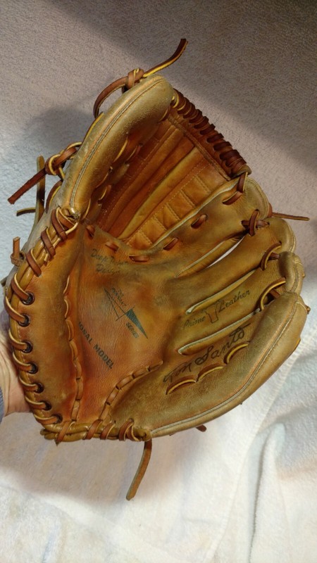 Ron Santo 21202 Baseball Glove Chicago Cubs Pennant Series Registered 12" Great 