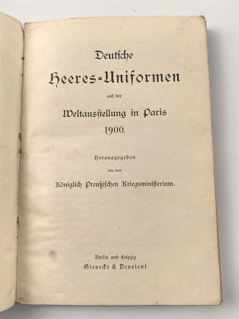 Deutsche Heeres-Uniformen auf der Weltausstellung in Paris 1900
