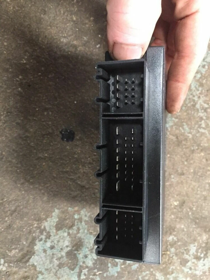 Módulo de controle Porsche Cayenne Comfort 2004. Fabricante de equipamento original. 7L0 959 933 C - Imagem 2 de 2