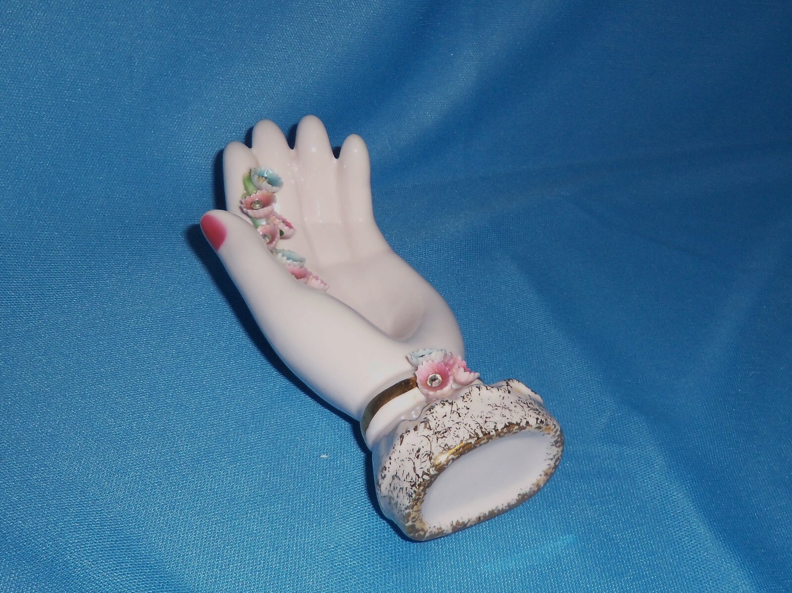 Vintage Lefton Porcelain Pink Hand Jewelry Holder w Pink & Blue Flowers