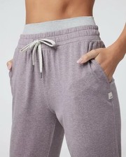 Vuori Warm Up Jogger Pants Womens Medium Performance DreamKnit Rosemary Heather