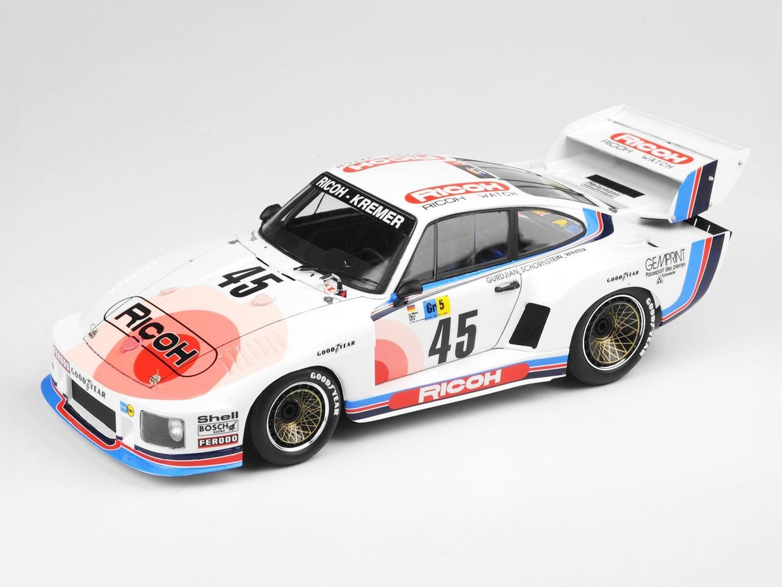 Beemax 1:24 Porsche 935 K2 Lemans 1978 #45 Plastic Model Kit