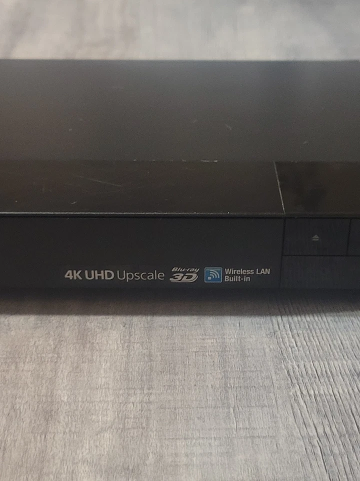 Reproductor de DVD Sony BDP-S6500 3D 4K Upscaling Wi-Fi Blu-Ray Dolby Dts Gracenote Foto 3 de 4