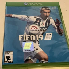 FIFA 19 - Standard - Xbox One CIB 
