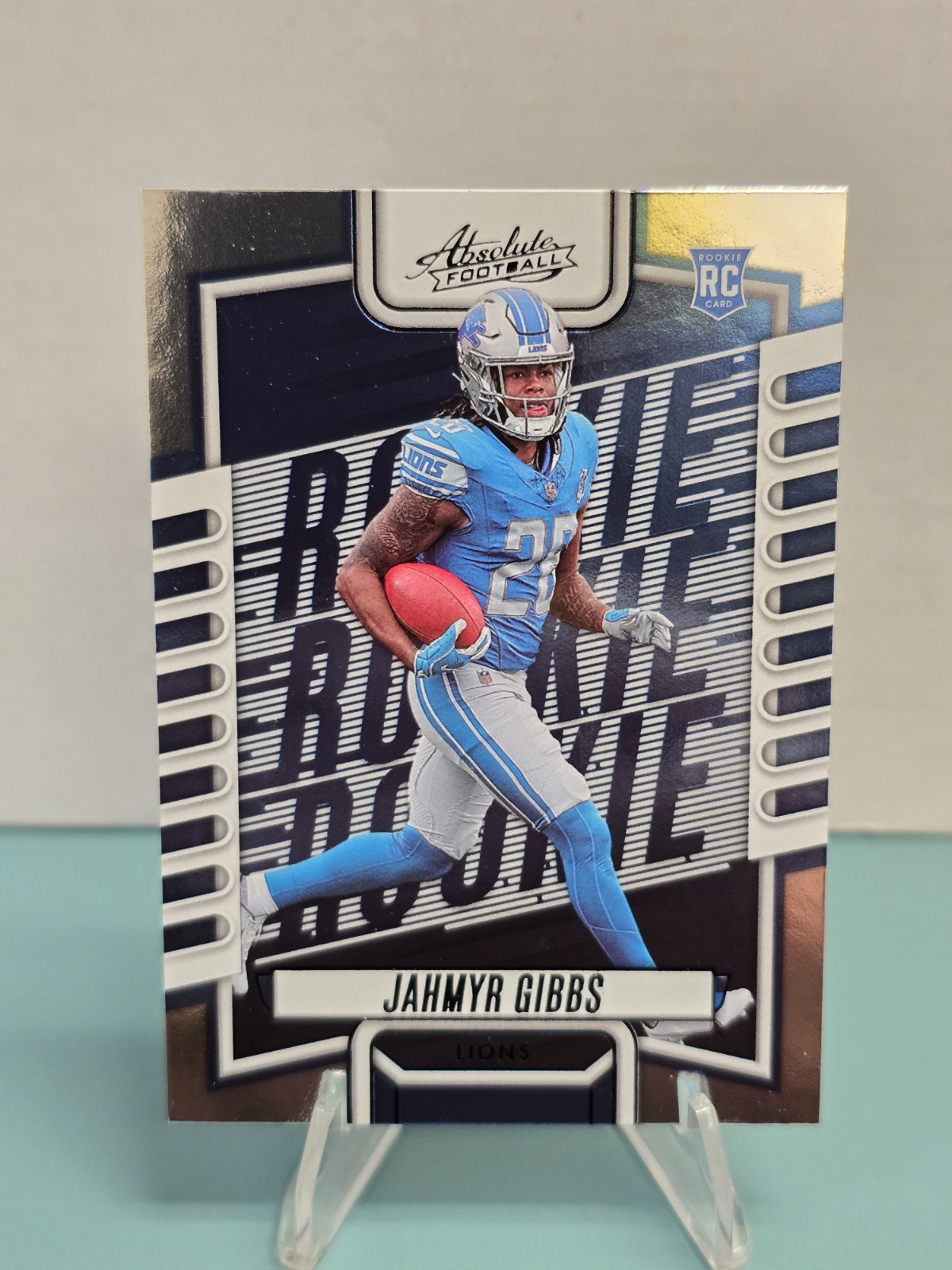 2023 Panini Absolute Jahmyr Gibbs #108 (RC) Detroit Lions