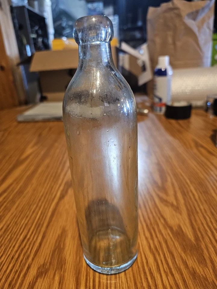 Antigua botella de cerveza de raíz "HIRES" en relieve con tapa burbuja (1ª edición), excelente estado.! Foto 2 de 4