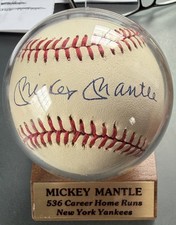 Mickey Mantle Signed Autographed Baseball Ball 536 CAREER HOME RUNS NY Yankees