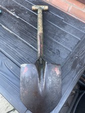 British Army Spade/shovel