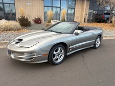 2001 Pontiac Firebird Trans Am WS6 Ram Air Trans Am with 6-speed