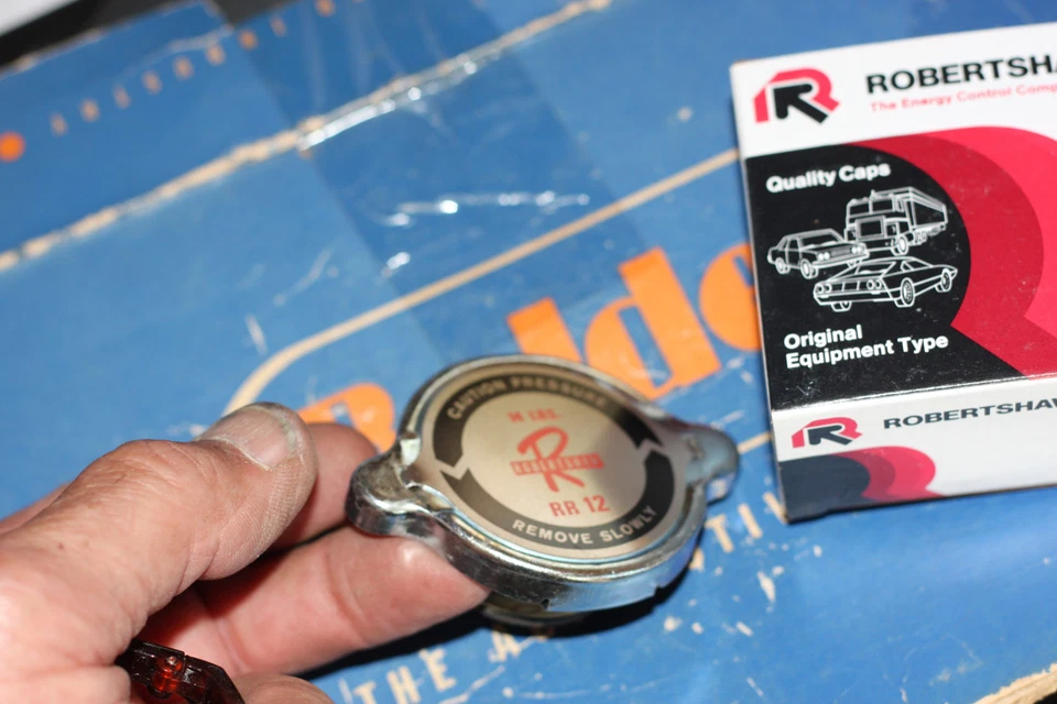 1958 1959 1960 1961 1962 1963 1964 CHEVROLET RADIATOR CAP - Image 3 of 4