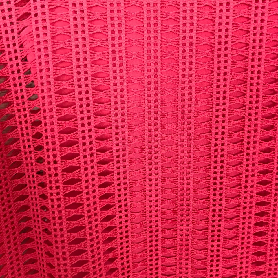 Top Miraclesuit Para Mujer S Rosa Prendas moldeadoras Crochet Hombro Frío En Capas Tanque Sólido Foto 3 de 4