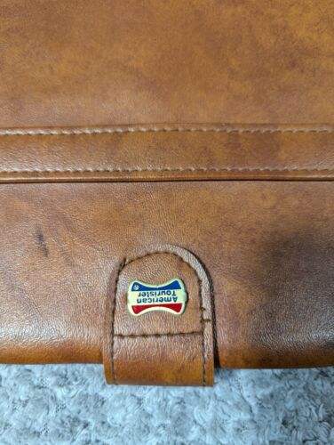 Vintage Luggage Garment American Tourister Bag Faux Leather Zippers Pockets - Picture 3 of 5
