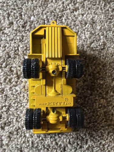 ERTL Diecast Metal YELLOW Hydraulic DUMP TRUCK Earth Mover 110-0002 - Picture 4 of 8