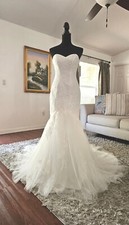 NEW WITH TAGS Size 2 Oleg Cassini White Lace Wedding Dress