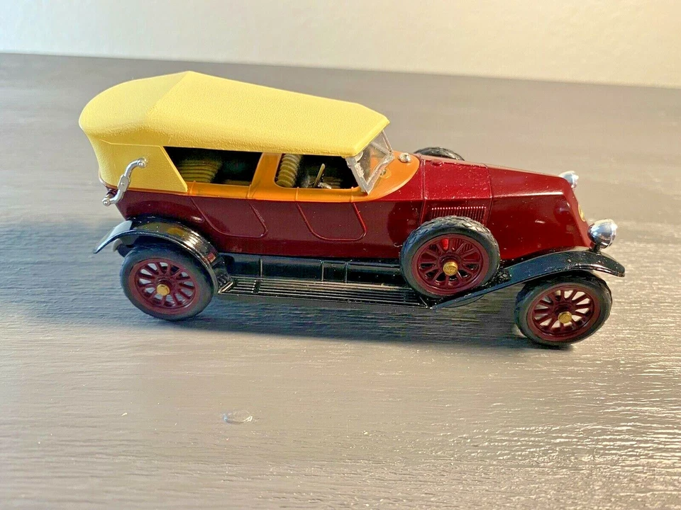 Coche Diecast Rio 1923 Renault 40 CV Torpedo Borgoña #52 Foto 2 de 4