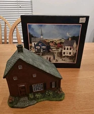 Lang And Wise Folk Art Villages First Edition Fisher Saltbox Light Up House