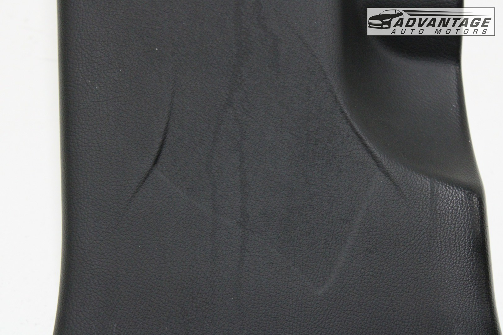 2014-2016 MASERATI QUATTROPORTE LEFT SIDE B PILLAR LOWER COVER TRIM PANEL OEM