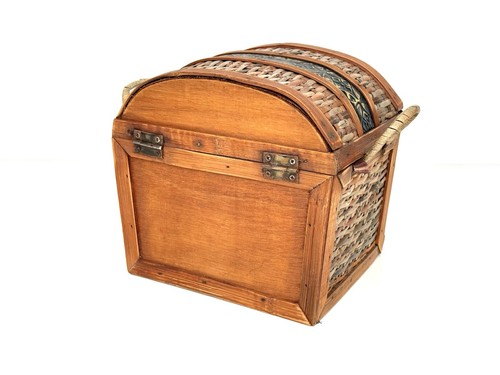 Decorative Woven Wood Chest Box with Metal Accents Rustic Pirate Style 7”x6.5” - Picture 3 of 13
