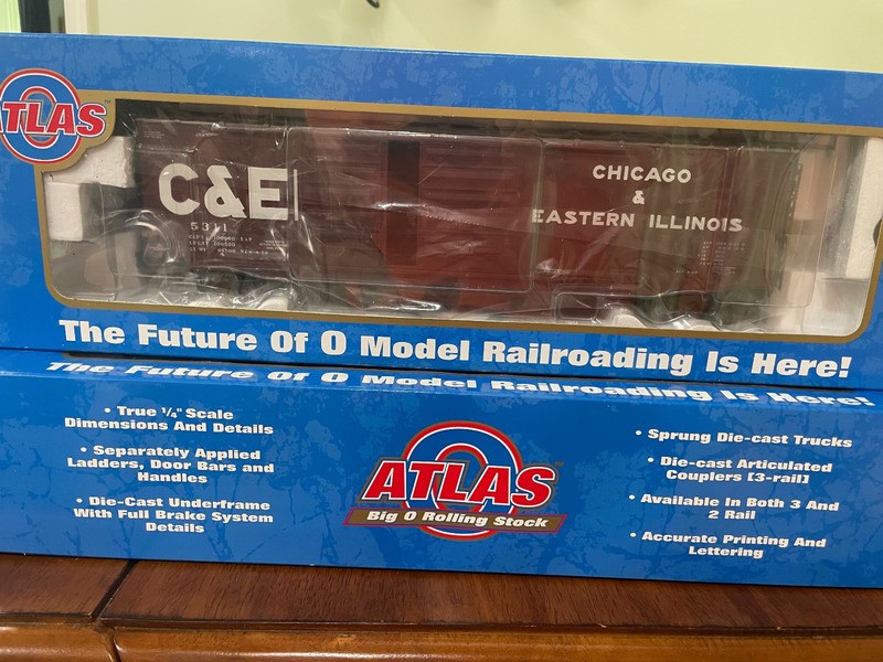 Atlas O Chicago & Eastern Illinois C&EI 50' Box Car [3 rail] #5311 8402-1