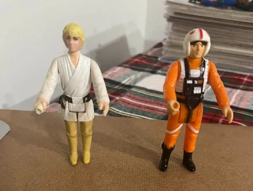 1977 Kenner Star Wars Luke Skywalker Farmboy & X Wing Pilot, no accessories