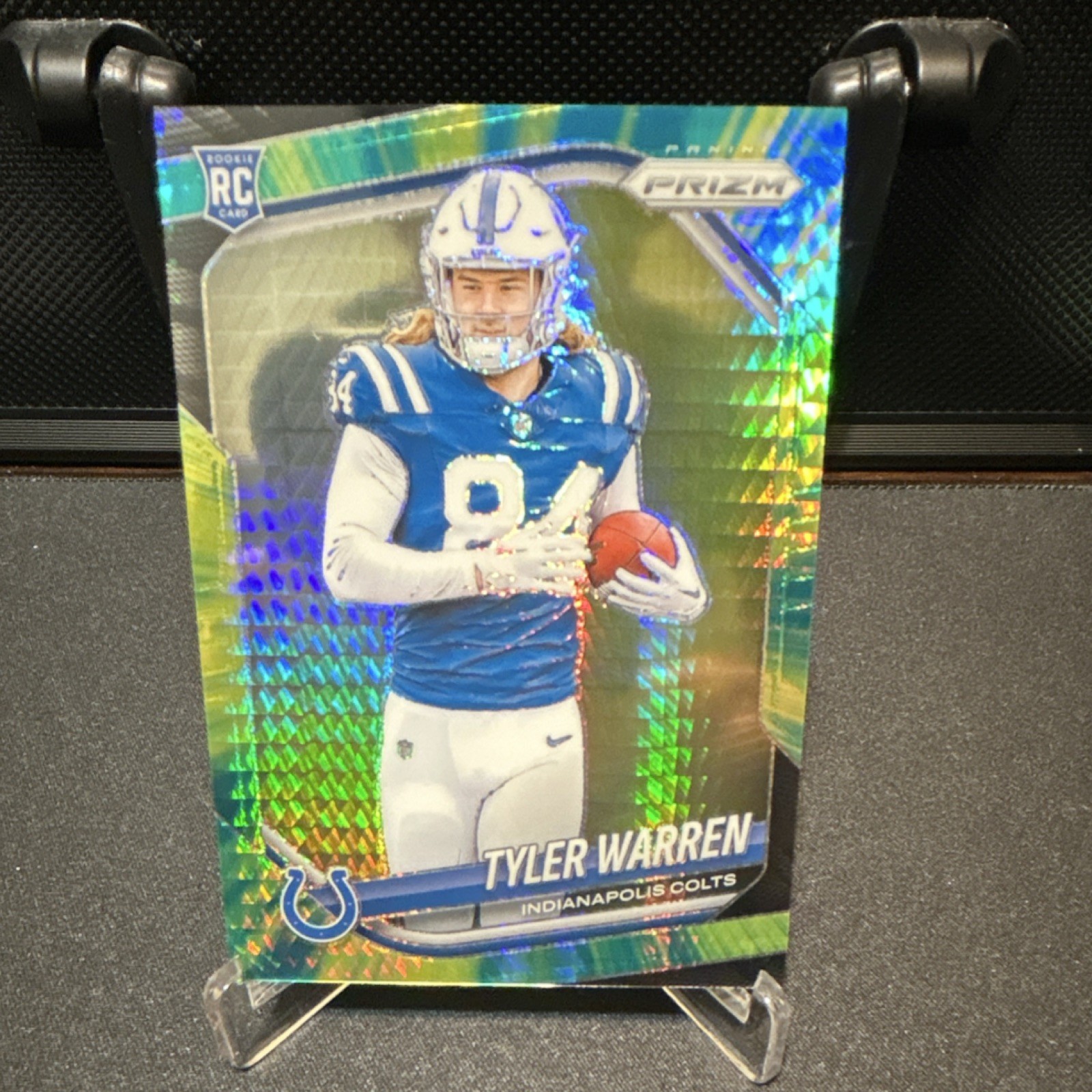 2025 Panini Prizm Rookie Hyper Prizm Tyler Warren #339 /200 Colts
