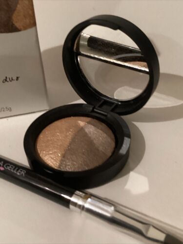 Laura Geller Baked Eyeshadow Duo Sable Honey & Blending Brush - Picture 4 of 6
