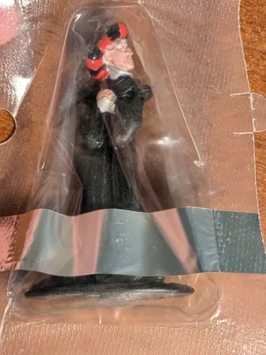 Disney Hunchback of Notre Dame Judge Claude Frollo Figure General Mills Promo