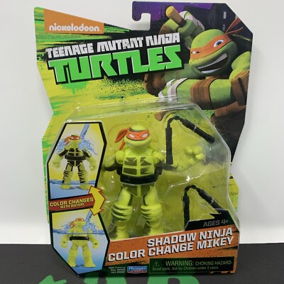 Teenage Mutant Ninja Turtles Shadow Ninja Color Change Mikey Figure TMNT