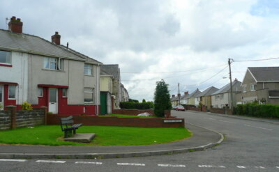 Foto 6x4 Hedd Aberth, Tynewydd Tynewydd\/SN8209 Ein Nachlass von Bergleuten' um 2008