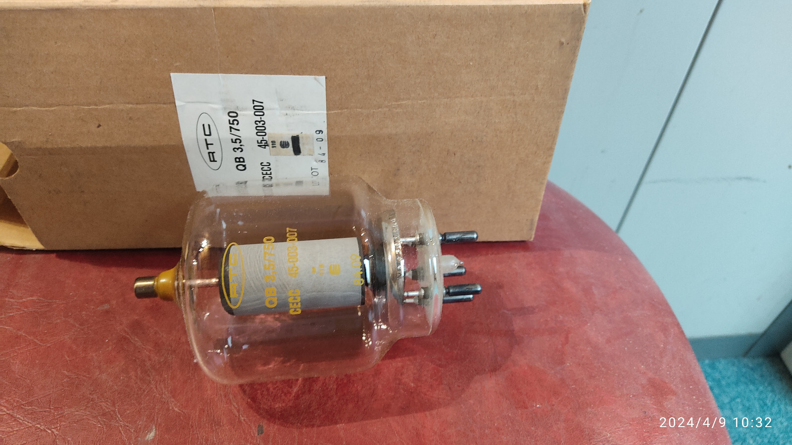 Tetrode QB3.5/750 RTC avec dissipation plaque 250W haute performance 5D22