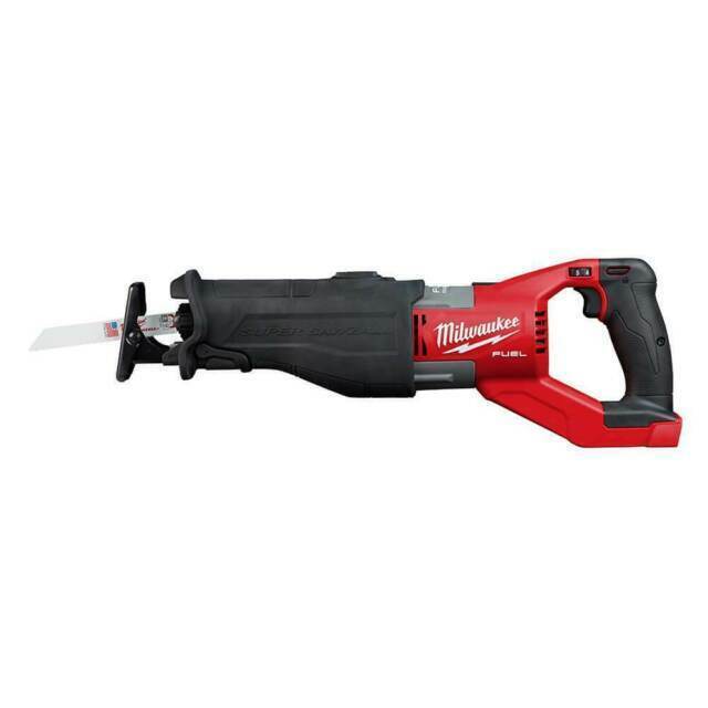 Milwaukee 2722-20 M18 FUEL 18V 1-1/4-Inch Reciprocating Saw - Bare Tool