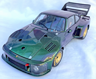 1/18 EXOTO ポルシェ935ターボ#1 1:18 1976 Porsche 935 in Standox Avus Galaxy Iridescent. Exoto
