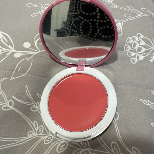Revolution X Monsters University Mrs Squibbles Creme Blusher - Picture 8 of 10